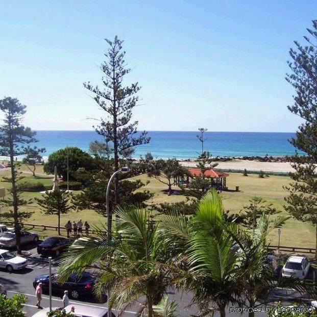 Beach House Seaside Resort Gold Coast Exterior photo