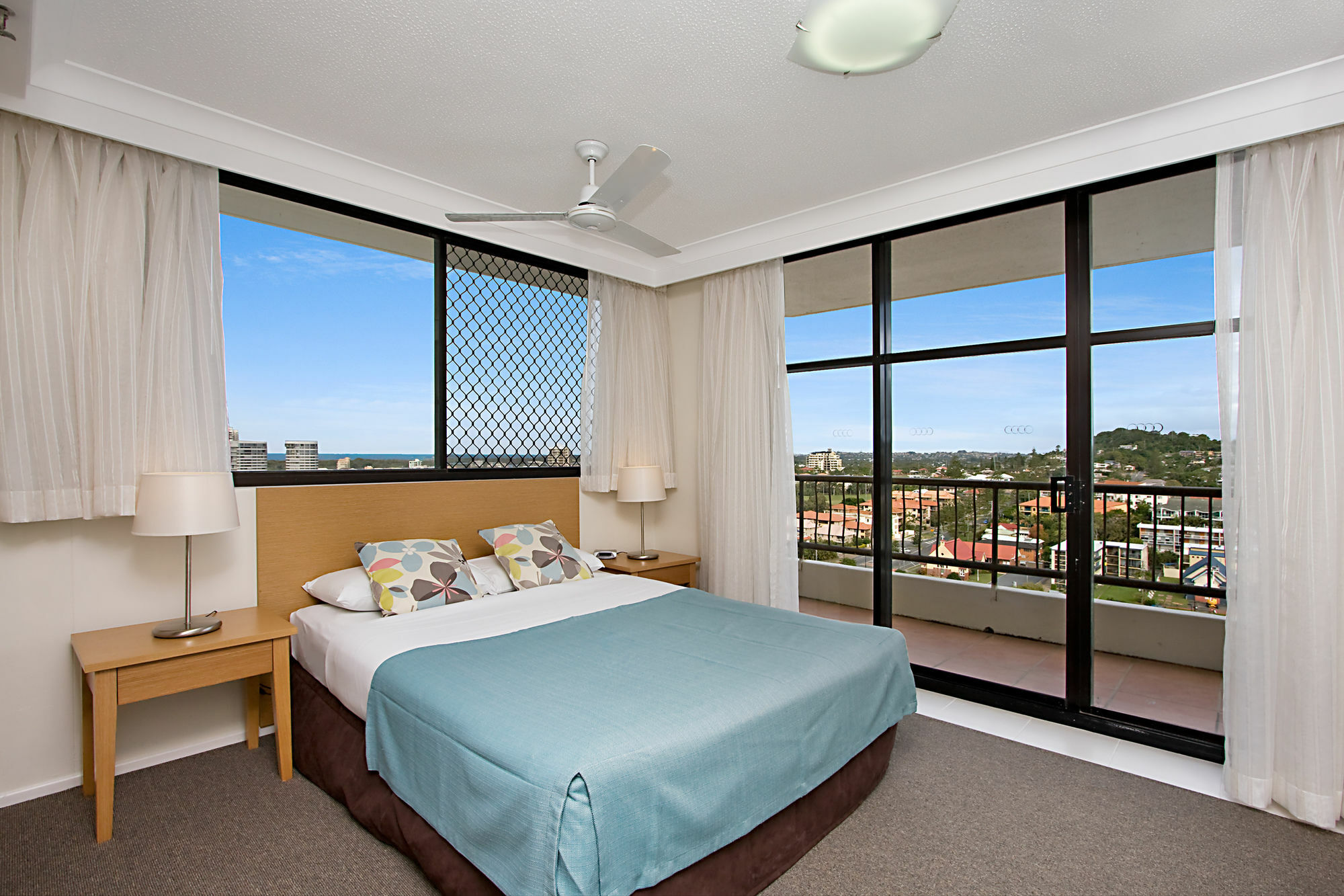 Beach House Seaside Resort Gold Coast Exterior photo